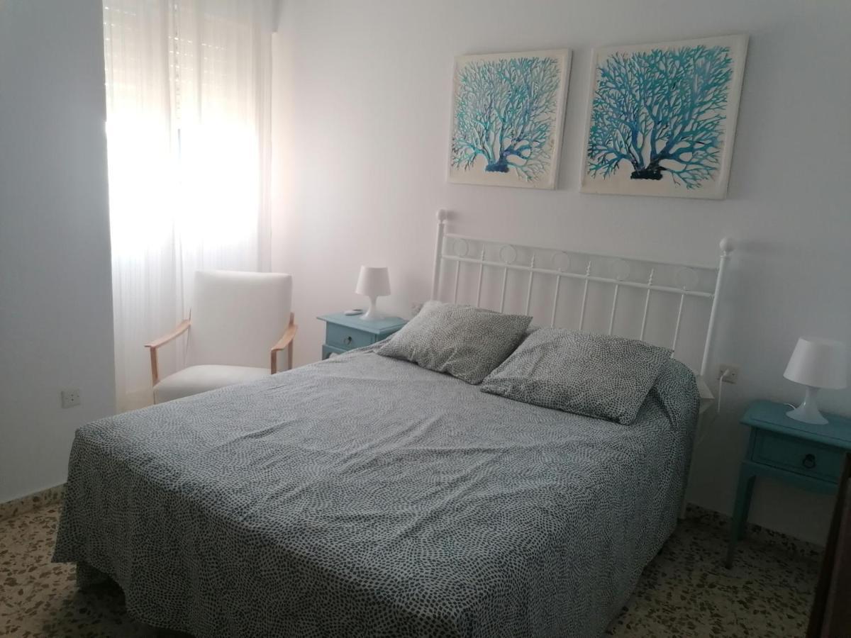 Apartamento Piso familiar con piscina y aparcamiento en Torre del Mar Exterior foto