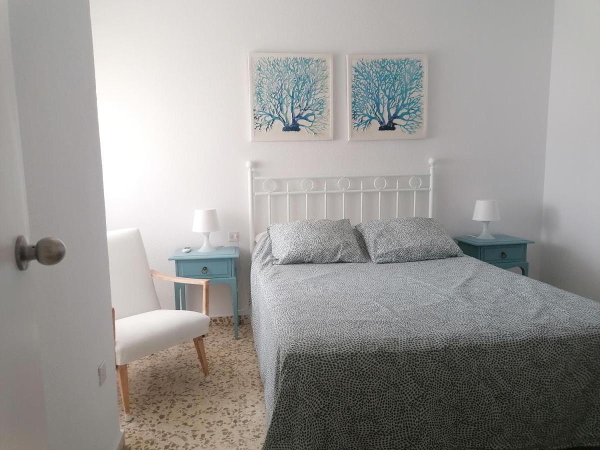 Apartamento Piso familiar con piscina y aparcamiento en Torre del Mar Exterior foto